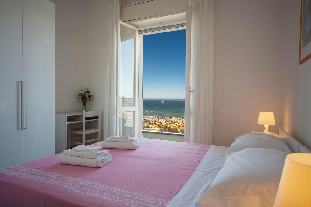 Hotel Madison Riccione Chambre photo